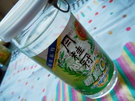 勢いで買った低糖質日本酒…飲むべきか飾っておくべきかw