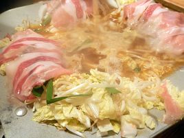 吉崎食堂あぐー豚ラー油鍋＆鉄板鍋が美味すぎてたまらん