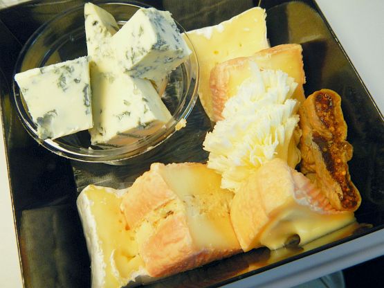 品川→新大阪はフェルミエのチーズと無糖紅茶で優雅な旅