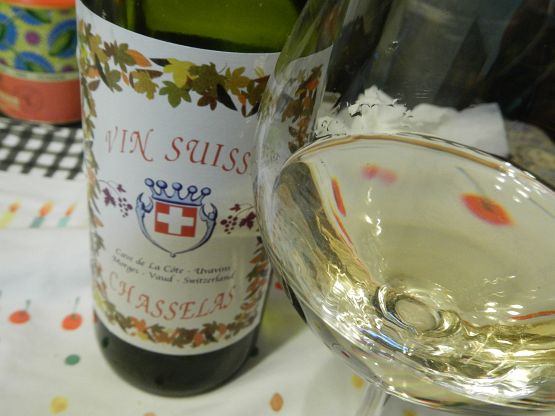 スイスのすっきり辛口白ワイン「ウヴァヴァン・シャスラ2014」